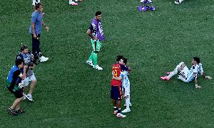 Footy Headlines：阿迪达斯筹划让梅西将品牌接力棒交给亚马尔